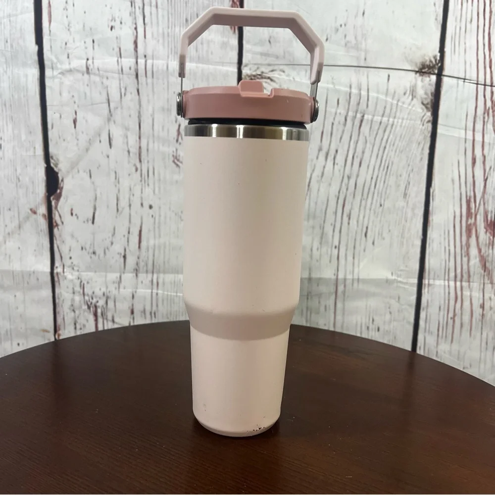 Stanley Iceflow Flip Straw Pale Pink 30 oz Travel Mug with Foldable Handle - Picture 3 of 12